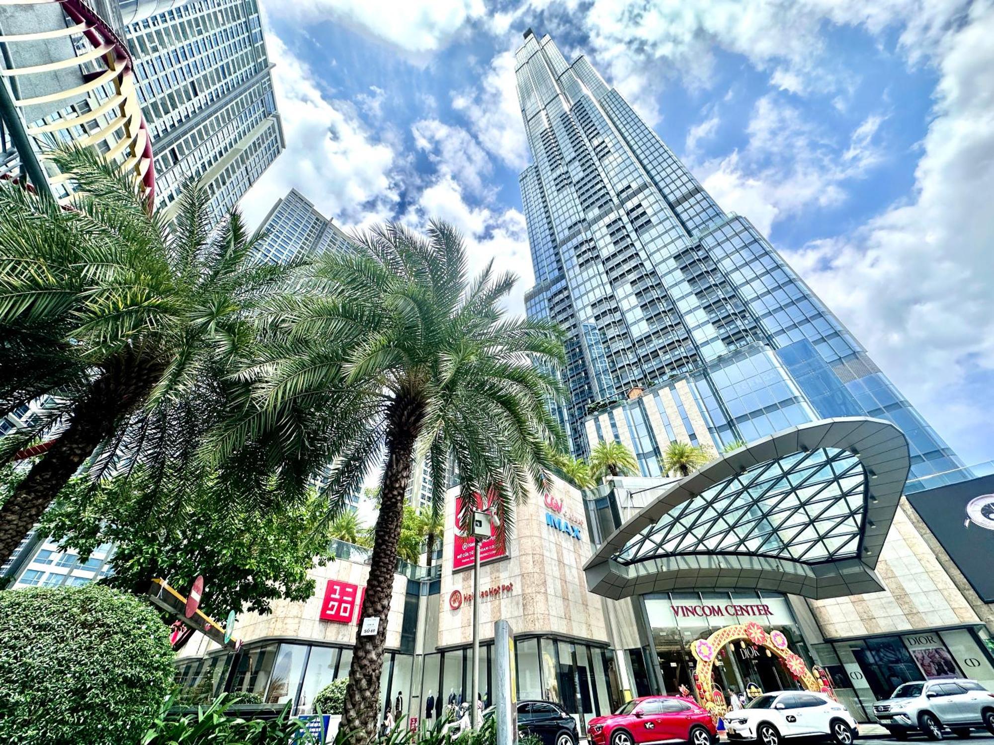Chalton Suites - Landmark 81 Area, Ice Rink & Grand Park Ho Chi Minh City Exterior photo